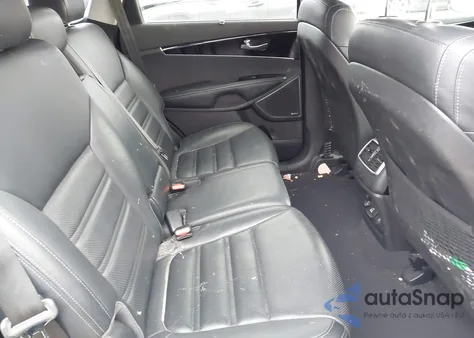 2017 Kia Sorento 3.3L Sx z USA, uszkodzony, nr VIN 5XYPKDA51HG223552